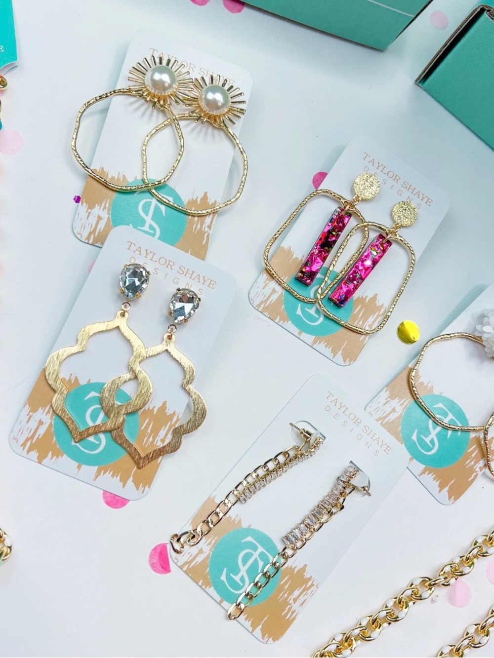 🚨Taylor Shaye! Party box 📦 🥳